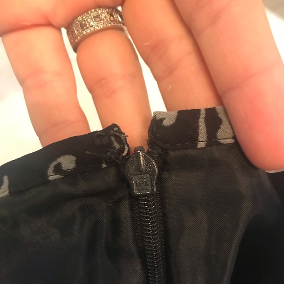 Talbots Floral Chiffon Skirt Size 4p - Picture 5 of 5